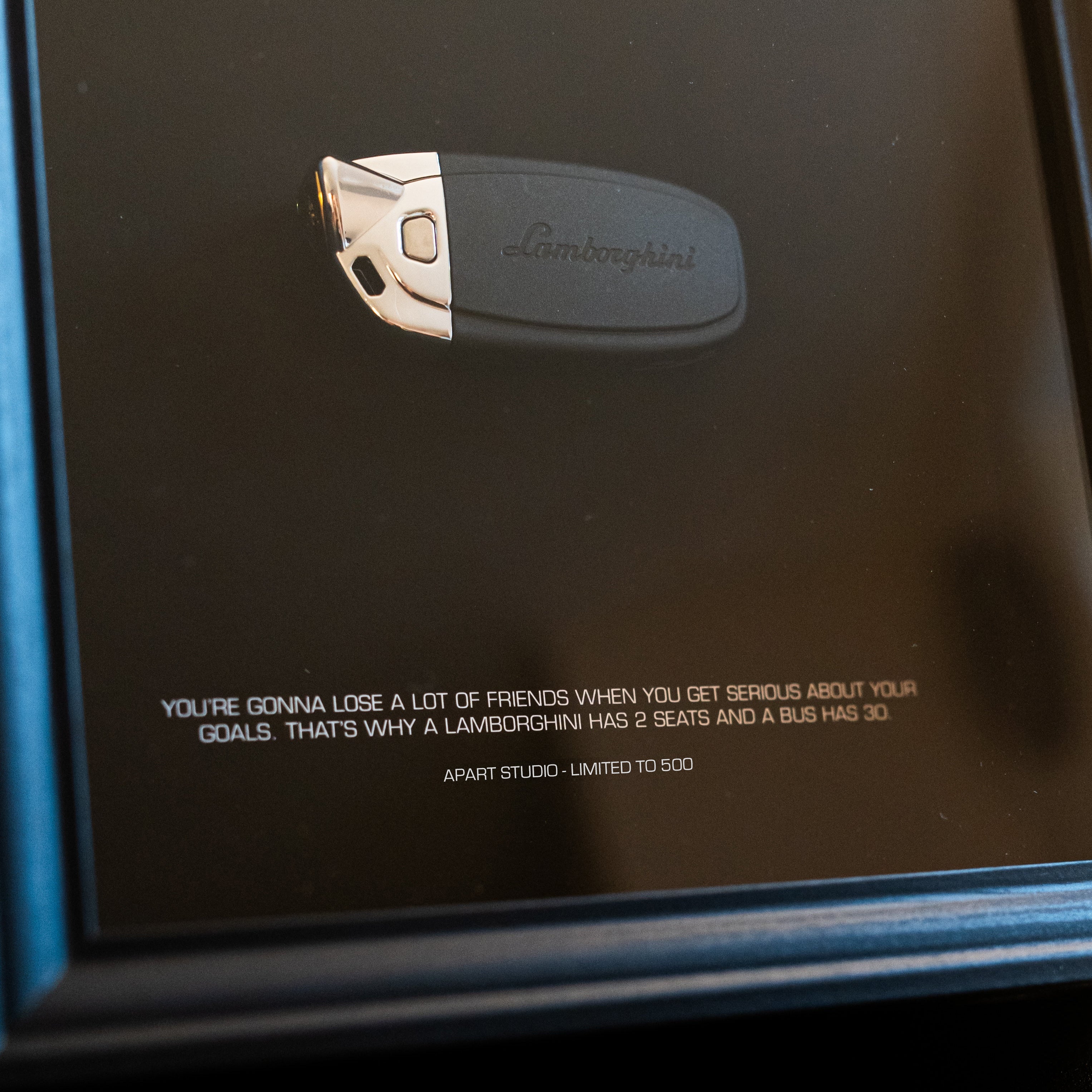 Need Loot For Lamborghini Frame - Apart Studio