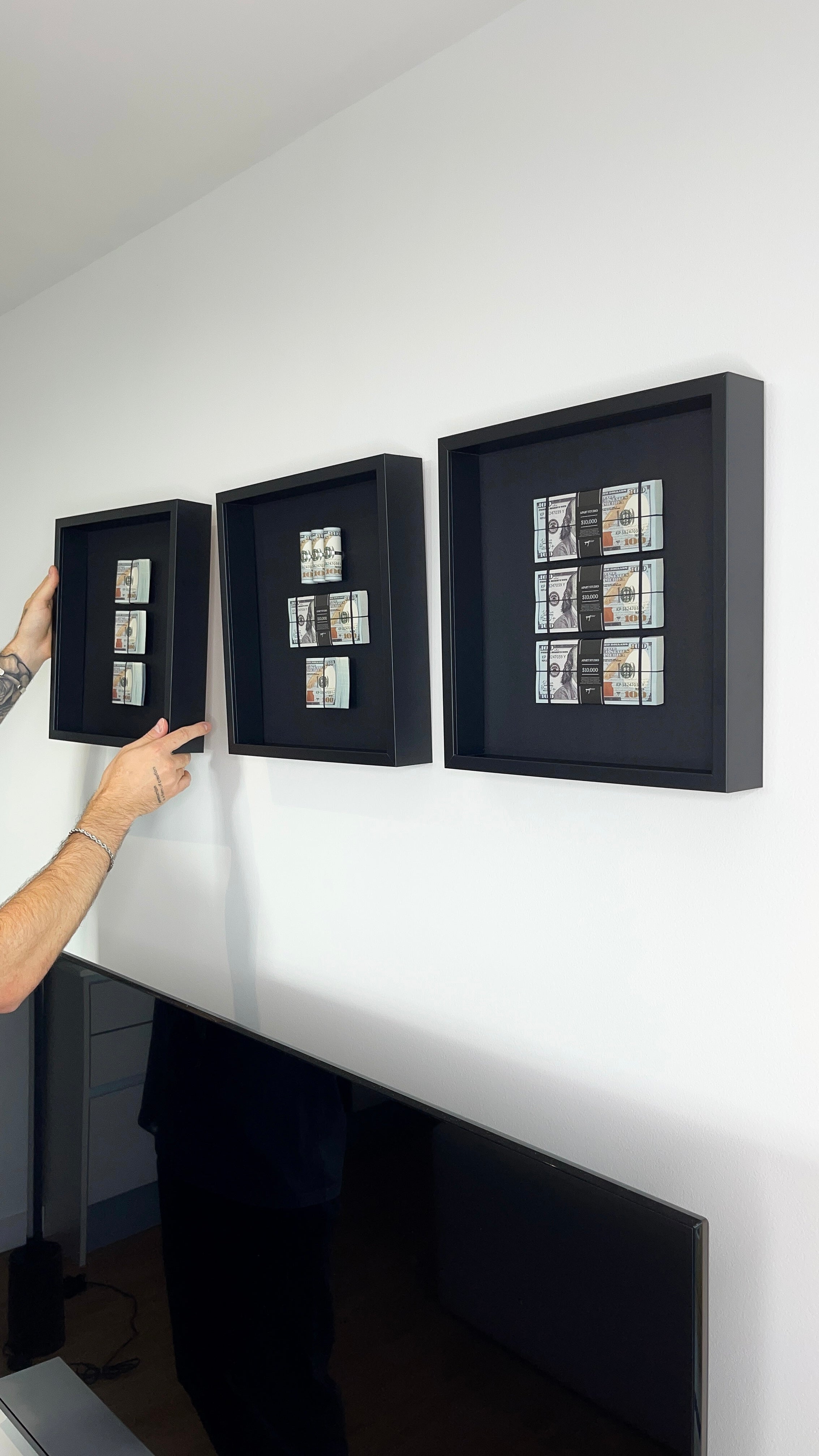 Separates Frame FRAMES – Apart Studio