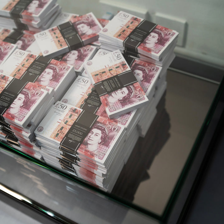 Infinite Money Table - 300 Tickets - Apart studio