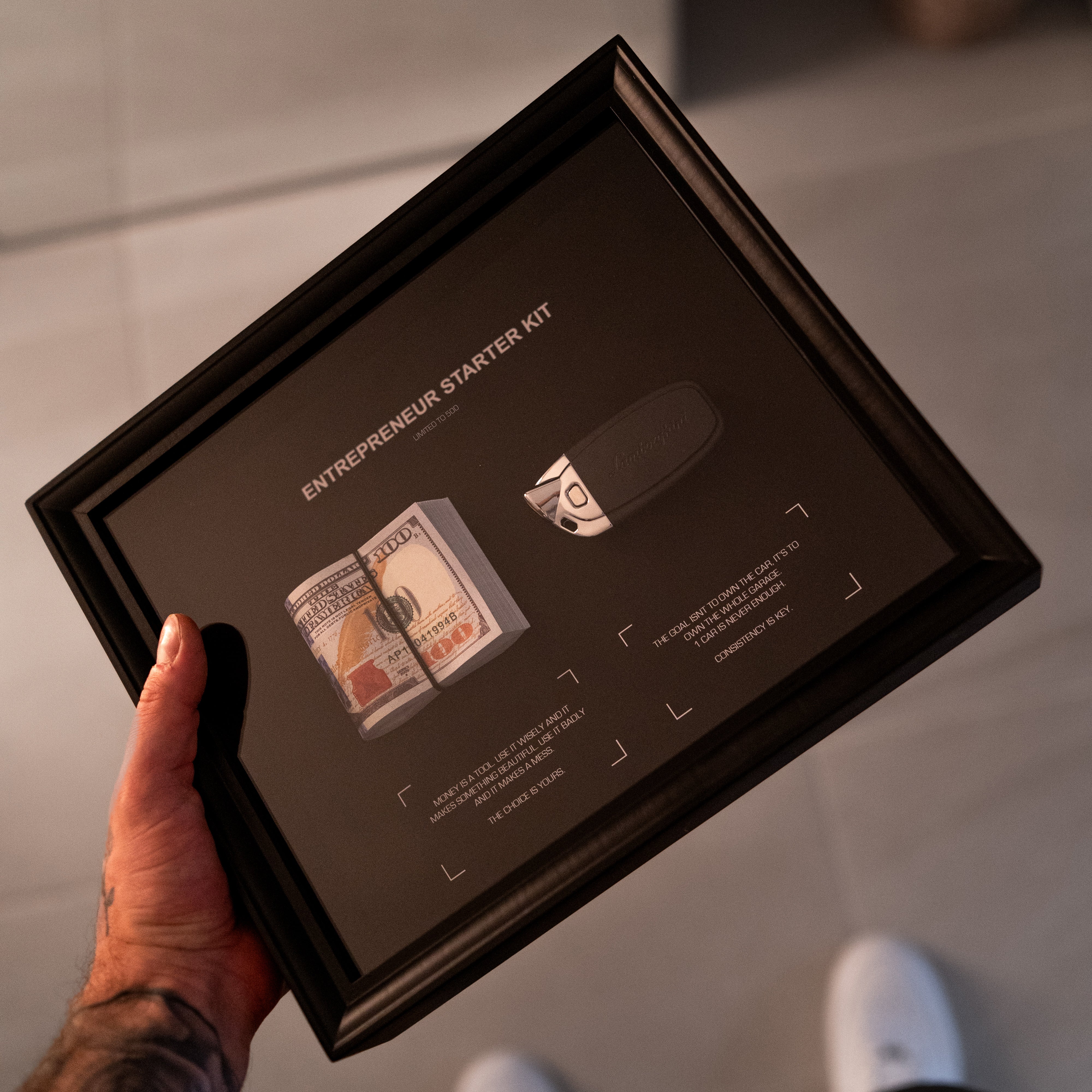 Entrepreneur Starter Kit - Lamborghini - Apart Studio