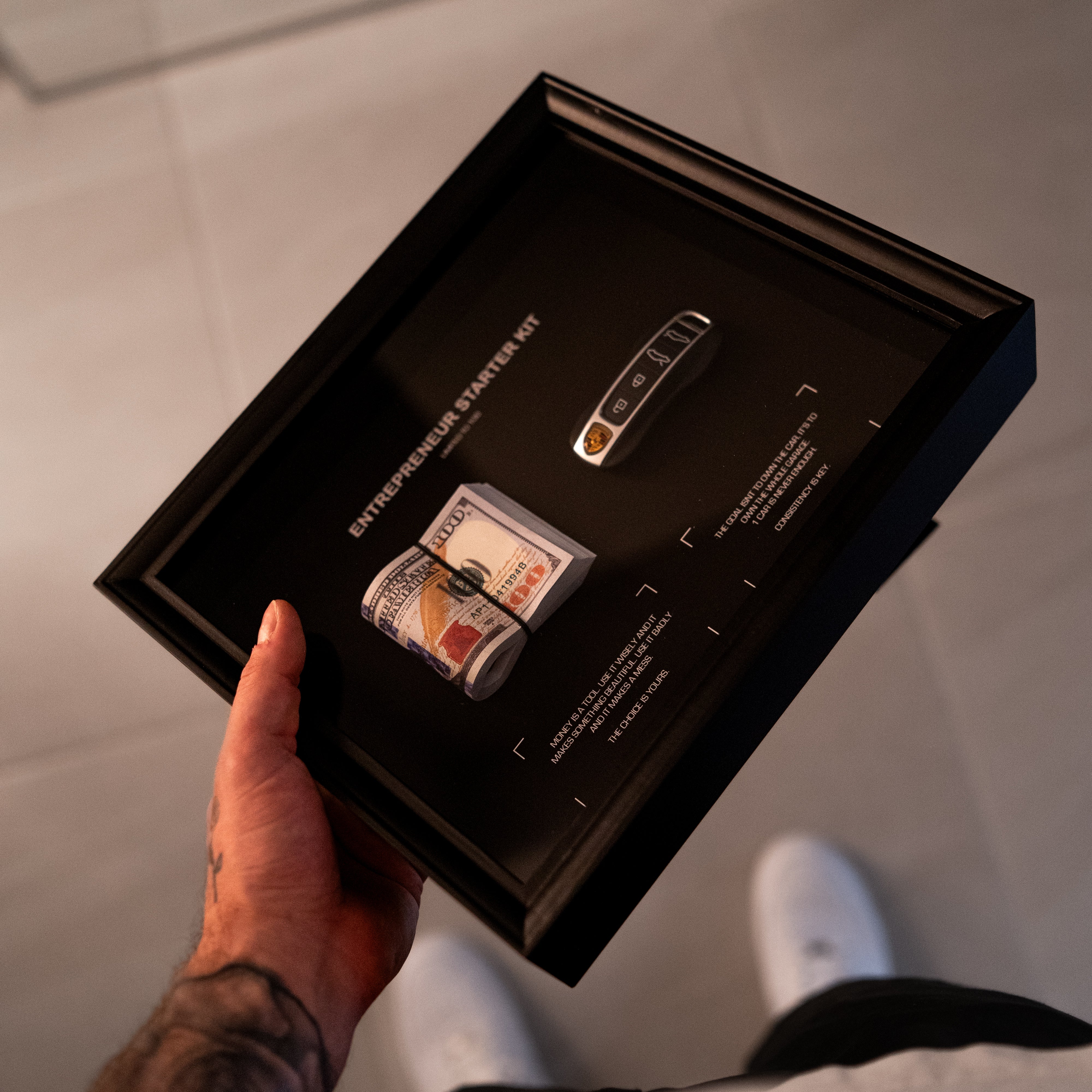 Entrepreneur Starter Kit - Porsche - Apart Studio