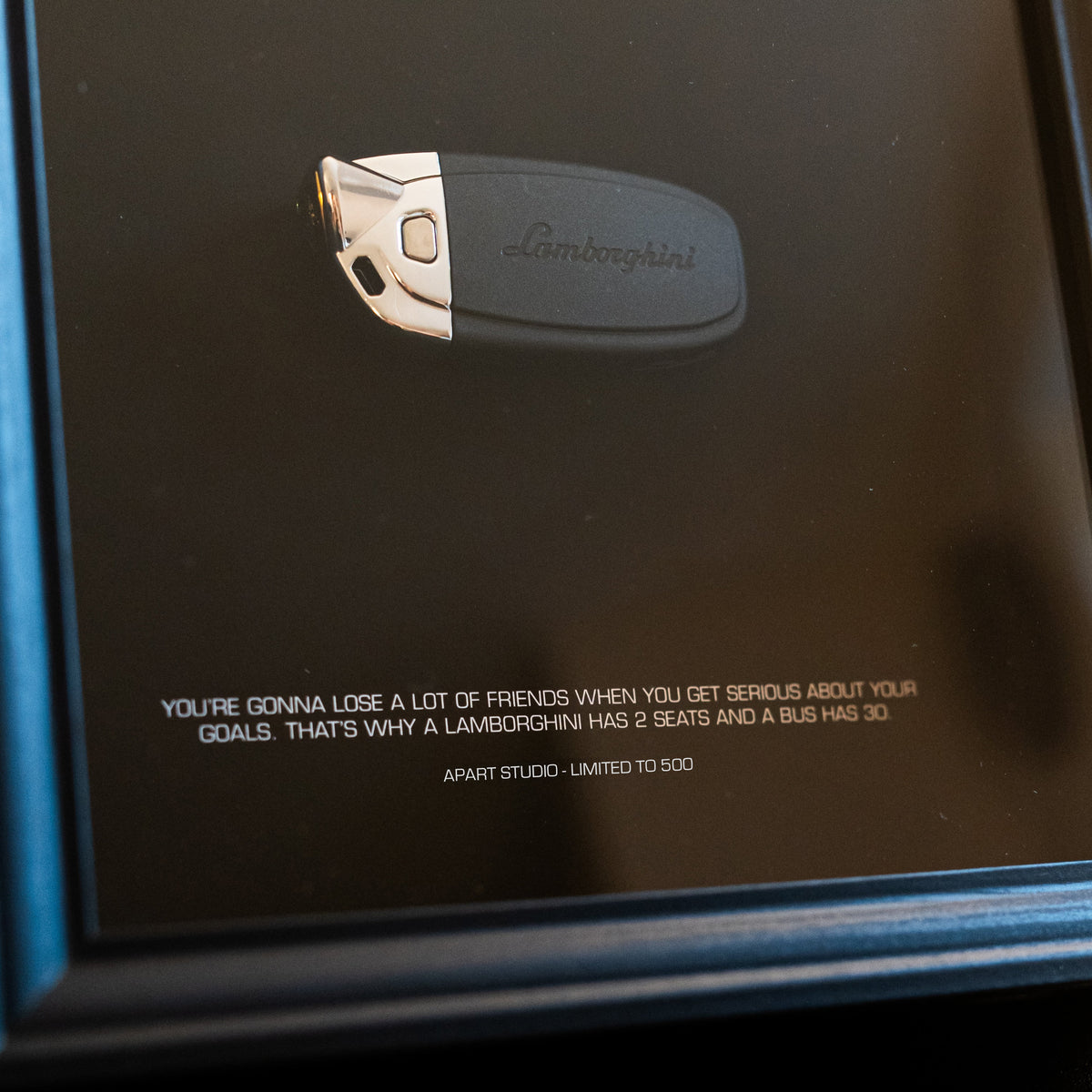 Need Loot For Lamborghini Frame - Apart Studio