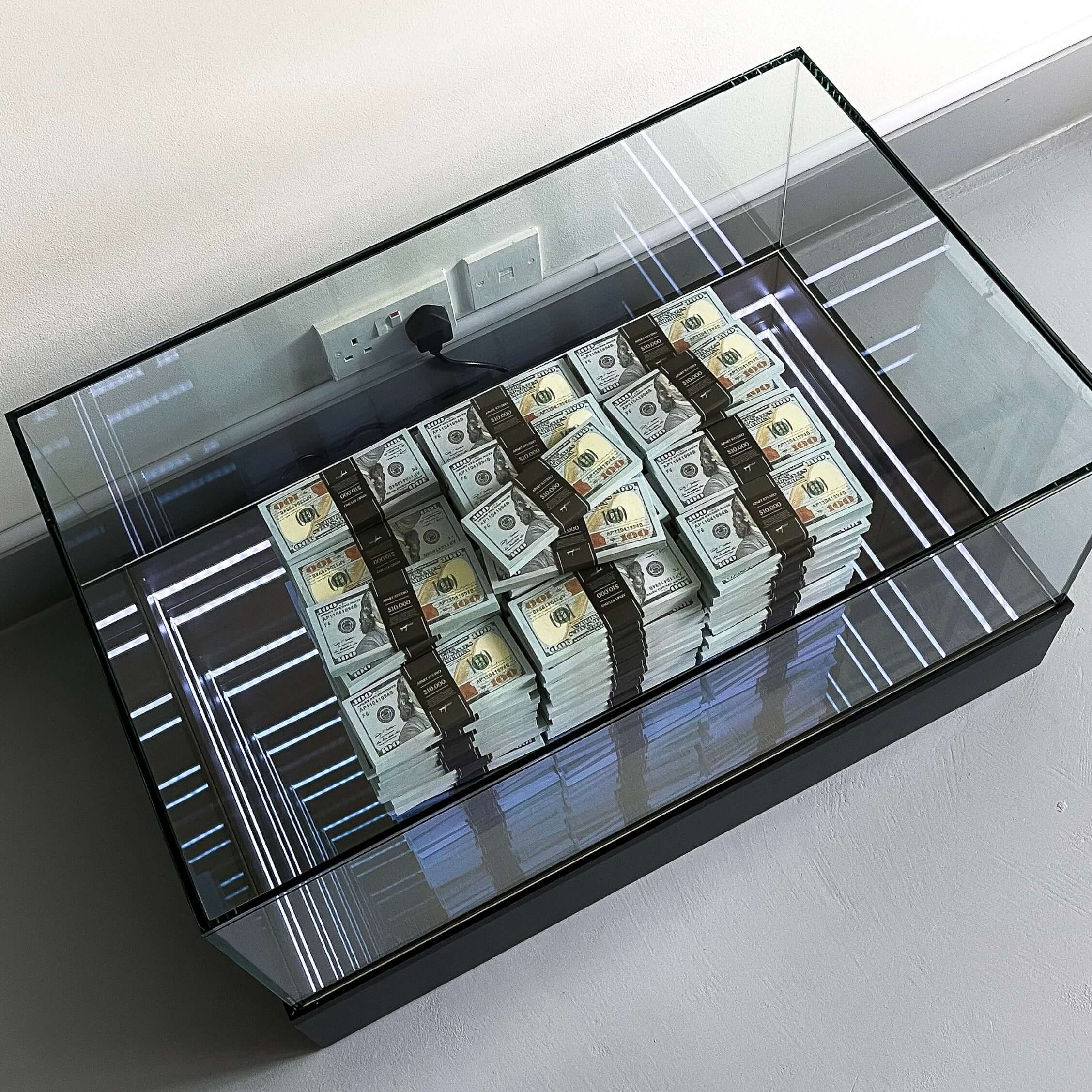 Infinite Money Table - Apart Studio