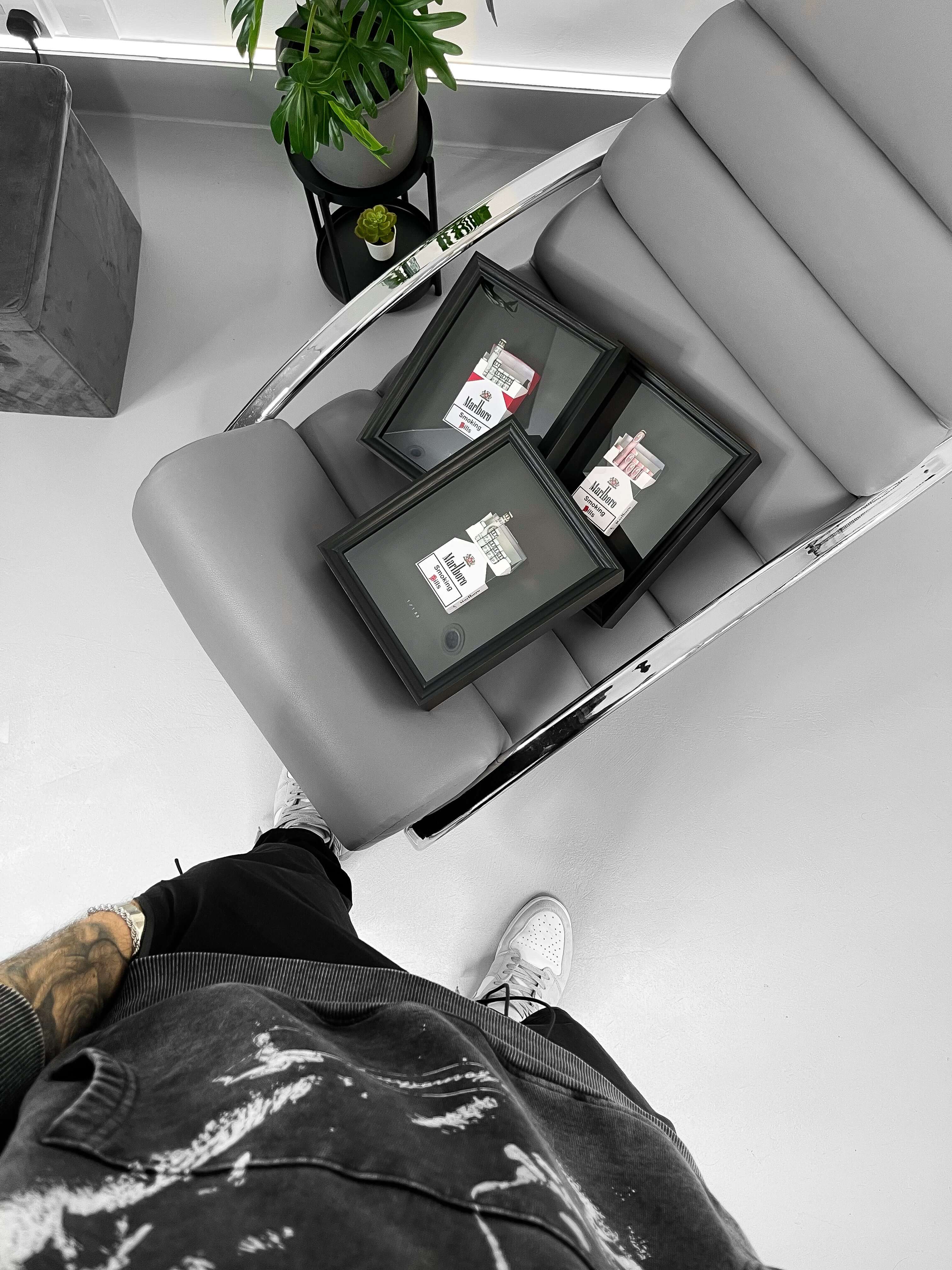 Red USD 'Smoking Bills' Artwork - Apart studio